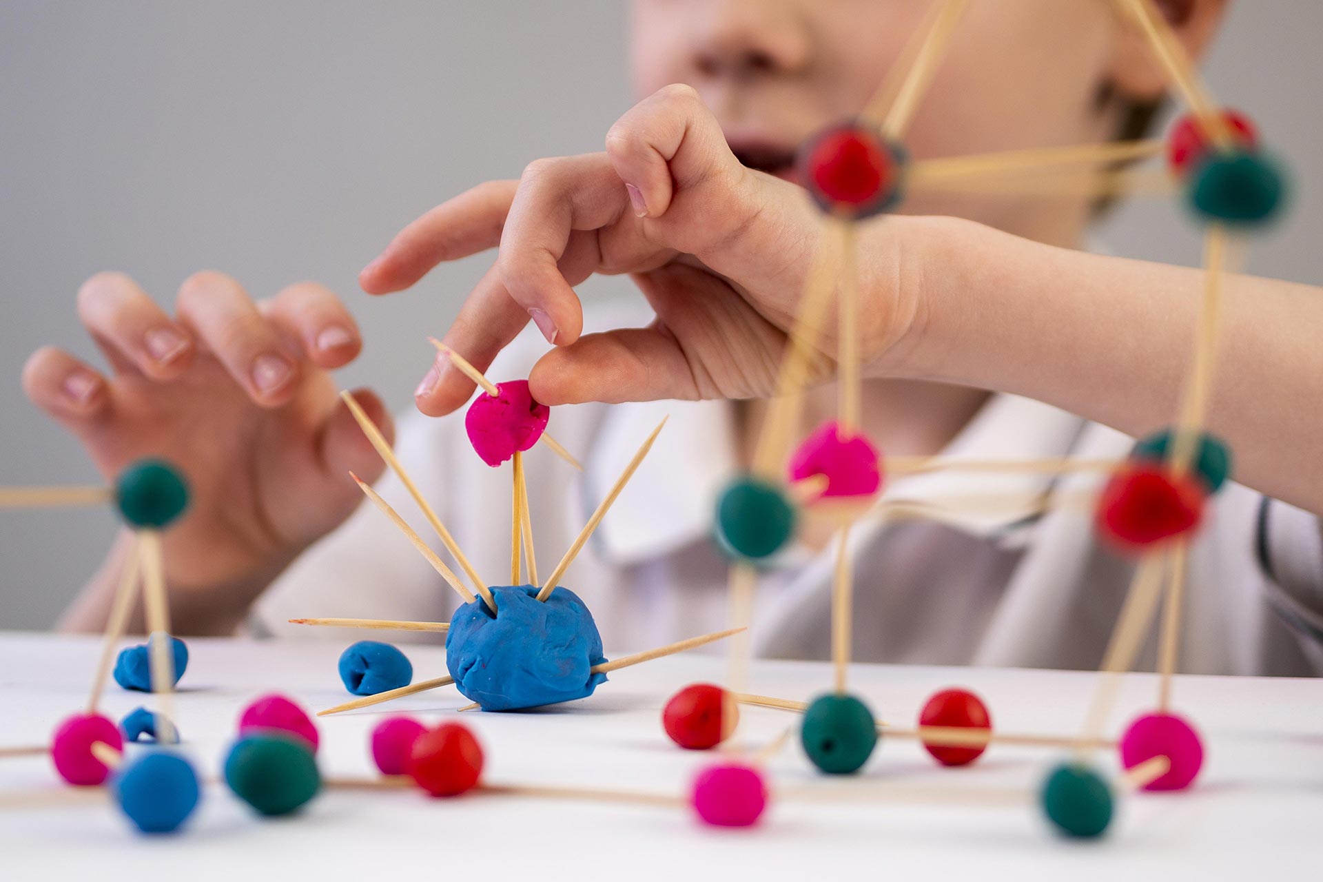Pourquoi l’approche génétique est-elle incapable de développer un traitement de l’autisme ?